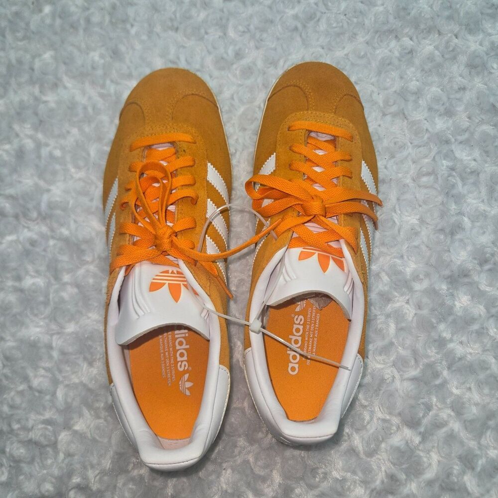 adidas Gazelle Mens Size 10.5 Orange Sneakers suede Style code IG2091 upper - Picture 7 of 9